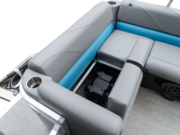 LE_15-C_Legend-BoatsDSC08311