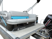 LE-17-RS_LegendBoats 395A9593