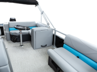 LE-19-RS-EXT_LegendBoats395A2747