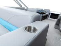 LE-19-RS-EXT_LegendBoats395A2763