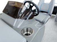 LE-19-RS-EXT_LegendBoats395A2820