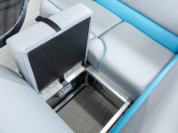 LE-19-RS-EXT_LegendBoats395A2825