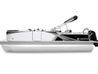 Q23CRL_WhiteMetallicSport_CRL_LegendBoatsDSC02393