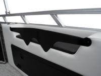 Q23CRL_WhiteMetallicSport_CRL_LegendBoatsDSC02426