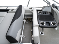 Q23CRL_WhiteMetallicSport_CRL_LegendBoatsDSC02472