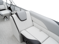 Q23CRL_WhiteMetallicSport_CRL_LegendBoatsDSC02566