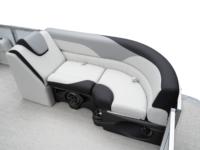 Q23CRL_WhiteMetallicSport_CRL_LegendBoatsDSC02582