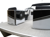 Q23CRL_WhiteMetallicSport_CRL_LegendBoatsDSC02613