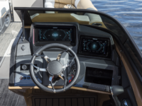 25_Elegans_Elite_Windshield_Vetta_Lifestyle_IL_8591