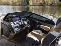 25_Elegans_Elite_Windshield_Vetta_Lifestyle_IL_8606