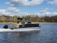 25_Elegans_Elite_Windshield_Vetta_Lifestyle_IL_8782 2