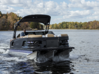 25_Elegans_Elite_Windshield_Vetta_Lifestyle_IL_9024