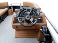 LE_21_QL_Premium_Legendboats395A5158