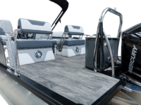 Levata_23-QLS_Windshield_Vetta395A4640