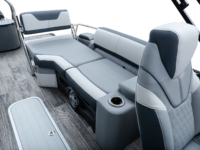 Levata_23-QLS_Windshield_Vetta395A4660