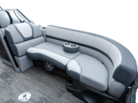 Levata_23-QLS_Windshield_Vetta395A4707