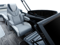 Levata_23-QLS_Windshield_Vetta395A4741