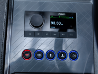 Levata_23-QLS_Windshield_VettaStereo