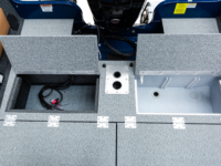 17XT_Sapphire_Legendboats395A5772