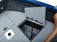 17XT_Sapphire_Legendboats395A5863