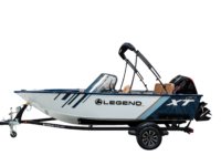 17XT_Sapphire_Legendboats395A5682
