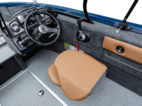 17XT_Sapphire_Legendboats395A5787