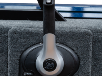 17XT_Sapphire_Legendboats395A5801
