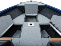 17XT_Sapphire_Legendboats395A5868