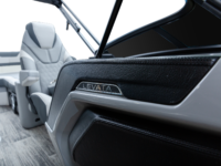 Levata_23-QLS_Windshield_Vetta395A4738