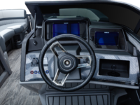 Levata_23-QLS_Windshield_Vetta395A4747