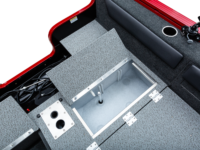 18XT_Chili_Pepper_Red_Legendboats395A6035