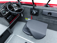 18XT_Chili_Pepper_Red_Legendboats395A6057