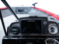 19XT_ChillPepperRed_LegendBoats395A4406