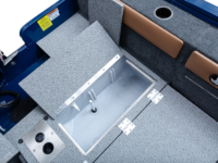 19XT_Sapphire_Blue_LegendBoats_395A4205