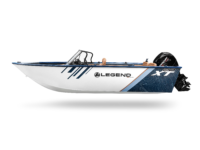 20_XT_SapphireBlue_LegendBoats395A9381_without trailer