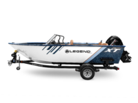 20_XT_SapphireBlue_LegendBoats395A9381