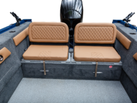 20_XT_SapphireBlue_LegendBoats395A9422