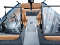 20_XT_SapphireBlue_LegendBoats395A9485