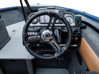 20_XT_SapphireBlue_LegendBoats395A9498