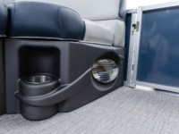 Q_21_CruiseSport_SteelBlue_Legendboats395A2653