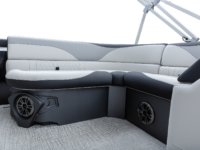 Q_21_C_WhiteMetallicLegendboats395A4943