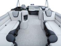 Q_21_C_WhiteMetallicLegendboats395A4962