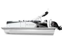 Q_21-RSS_WhiteMetallicSport_Legend-Boats395A3509