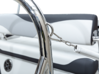 Q_21-RSS_WhiteMetallicSport_Legend-Boats395A3549