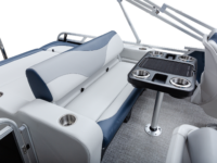 Q23CRL_BlueSteel-Sport_LegendBoats395A4366