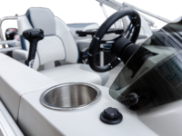 Q23CRL_BlueSteel-Sport_LegendBoats395A4482