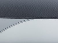 Q23QL_WhiteMetallic-Sport_LegendBoats395A2061