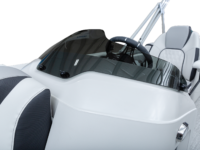 Q23QL_WhiteMetallic-Sport_LegendBoats395A2120