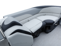 Q23QL_WhiteMetallic-Sport_LegendBoats395A2126